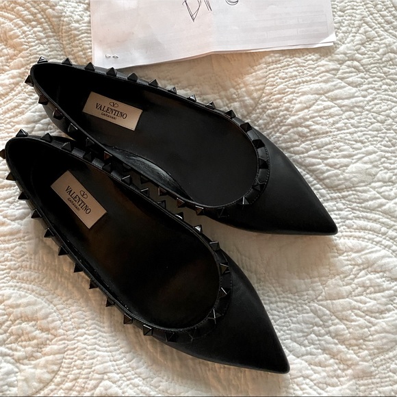 New Black Valentino Rockstud flats authentic - Picture 2 of 4